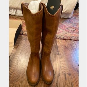 New Frye Boots Melissa Button Lug Tall 7M Cognac